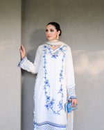 Selene - (silk lawn)