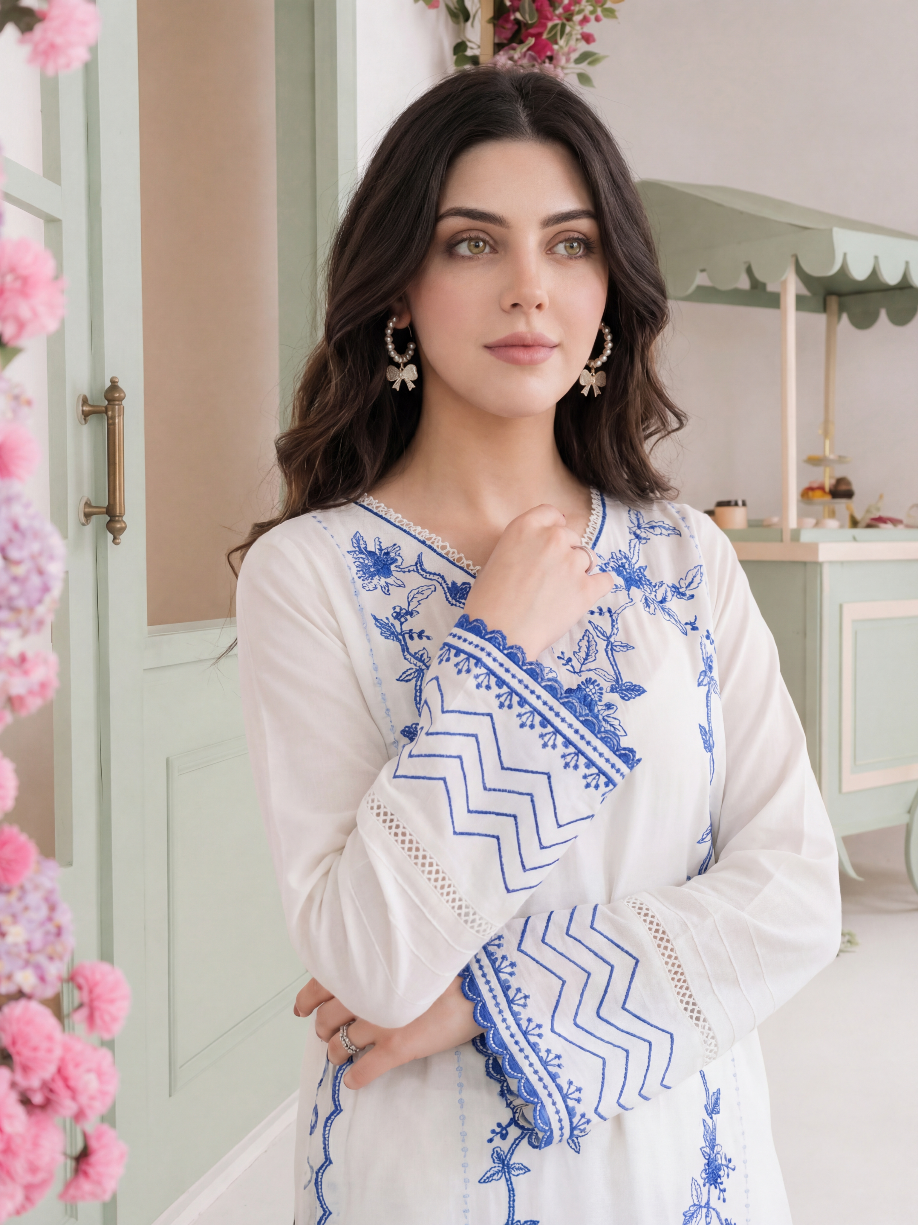 Selene - (silk lawn)